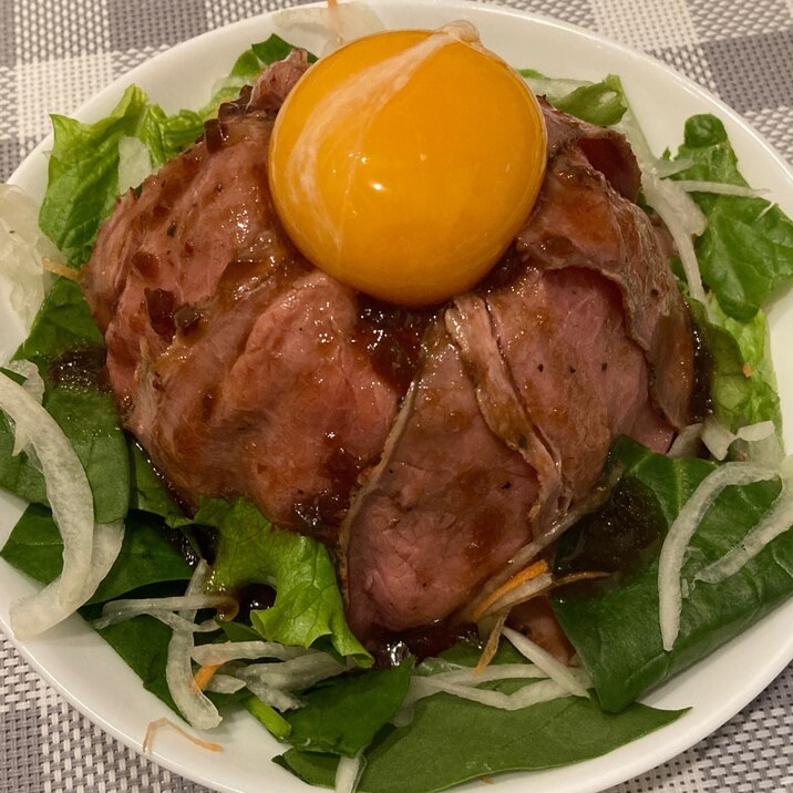 胃袋ガッチリ♡バレンタインにローストビーフ丼♪